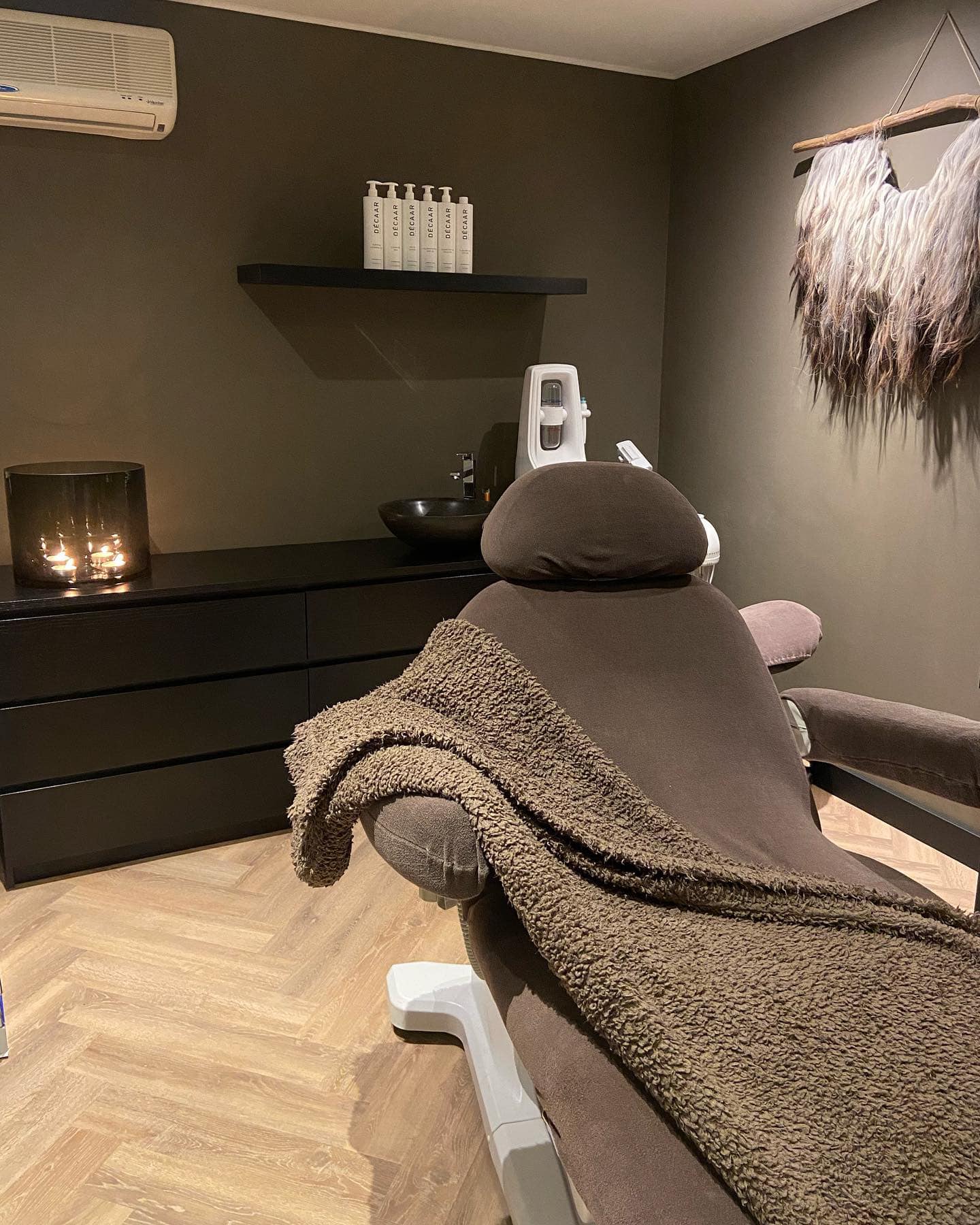 Salon Beautycare by Dominique